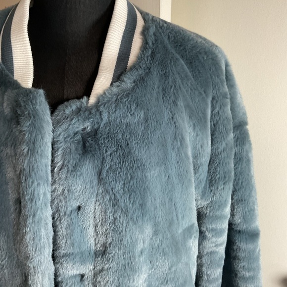 22. NWT Booho Man Blue Bomber Varsity Jacket with Classic Styling Size Large - Picture 6 of 8